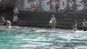 Fakta, Lokasi Awal Berenang Anak Ridwan Kamil Ternyata Dibawah Gedung Parlemen Swiss