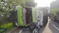 Akibat Rem Blong, Truk Box Terlibat Laka Lantas di Jalur Lingkar Selatan Baros, Begini Kondisinya