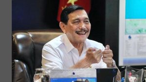 Menko Luhut : Mulai Besok, Beli Minyak Goreng Pakai Aplikasi Pedulilindungi