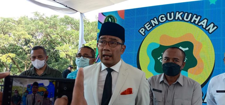 Gubernur Jawa Barat, Ridwan Kamil, Selasa