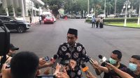 Ustadz Adi Hidayat : Eril Menatap Satu Batu Tulisan Allah, di Bawahnya Ada Air