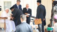 Menag Yaqut TemuI Paus Fransiskus di Vatikan, Ini yang Disampaikan