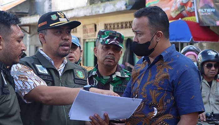 Kadiskumindag Kota Sukabumi, Ayi Jamiat
