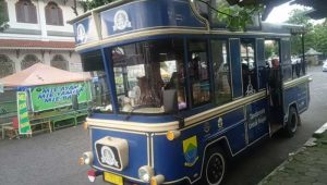 Pemkab Cianjur  Kembali Operasikan Mobil Tauco, Segini Tarifnya