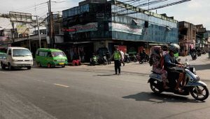 Satlantas Polresta Sukabumi Warning Pengendara Bersendal Jepit