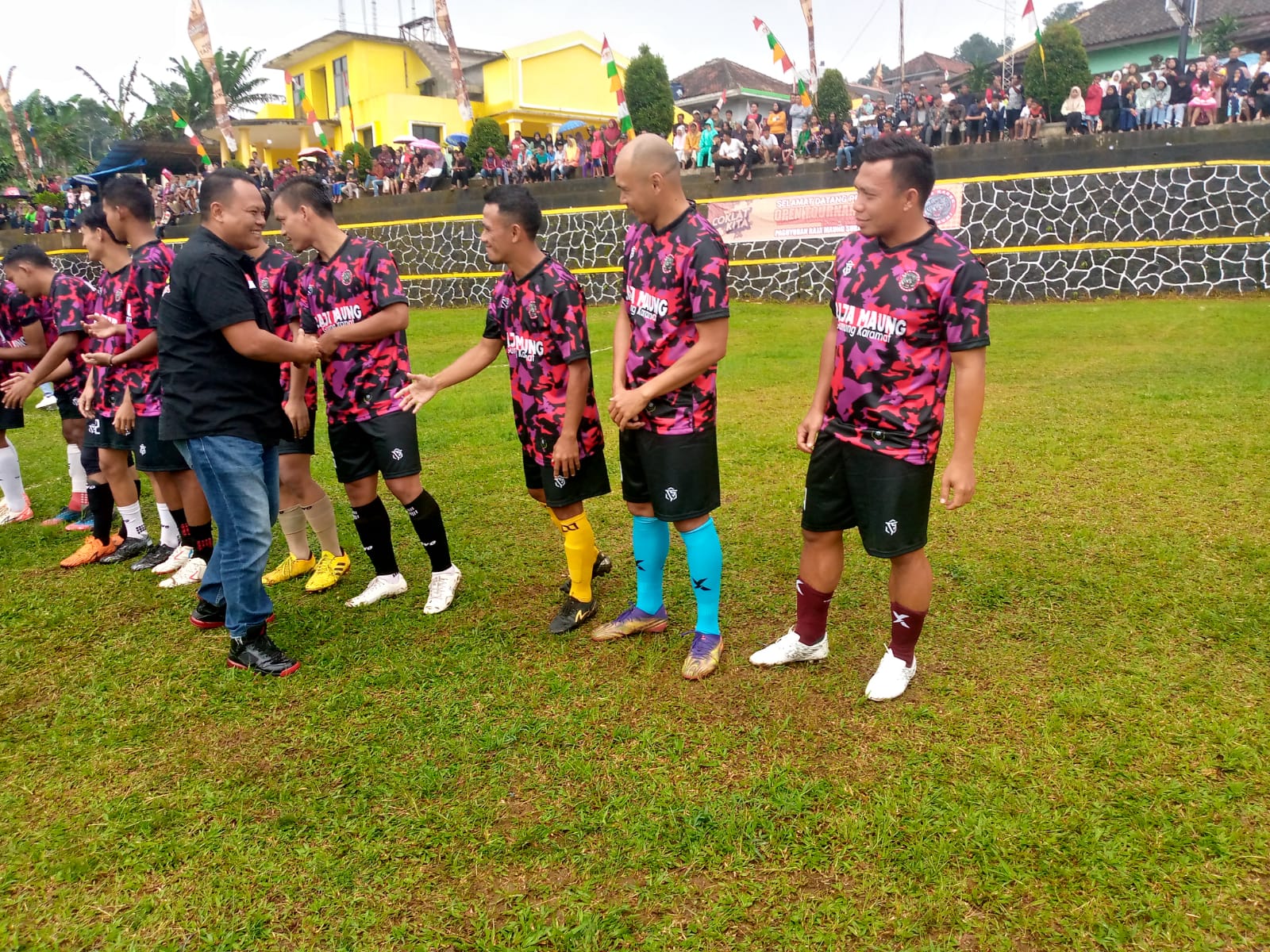 Dua mantan pemain Persib Bandung