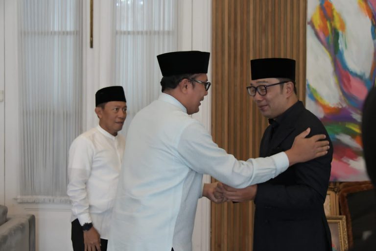 Walikota Sukabumi, Achmad Fahmi