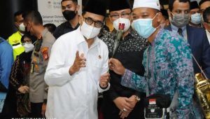 Menko PMK dan Menhub Kompak Sambut kepulangan Jemaah Haji di Bandara Soetta