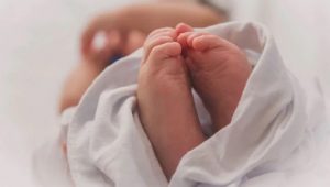 Bocah 14 Tahun Melahirkan Bayi, Potret Buram di Hari Anak