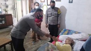 Bhabinkamtibmas Desa Warnasari Sukabumi Sambangi Warga Penderita Diabetes Menahun