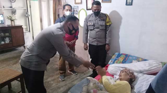 Anggota Polsek Sukabumi