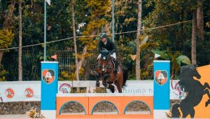 Mahasiswa UNM Raih 3 Gelar Juara Sekaligus di Kejuaraan Berkuda Indonesian Grand Prix