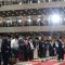 Presiden Joko Widodo melaksanakan shalat