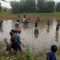 Suasana masyarakat di Desa Ciwaru, Kecamatan Ciemas