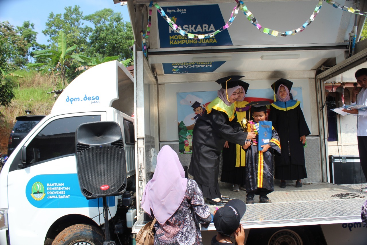 Mobil Maskara milik Pemerintah Desa Gelaranyar, Pagelaran, Cianjur