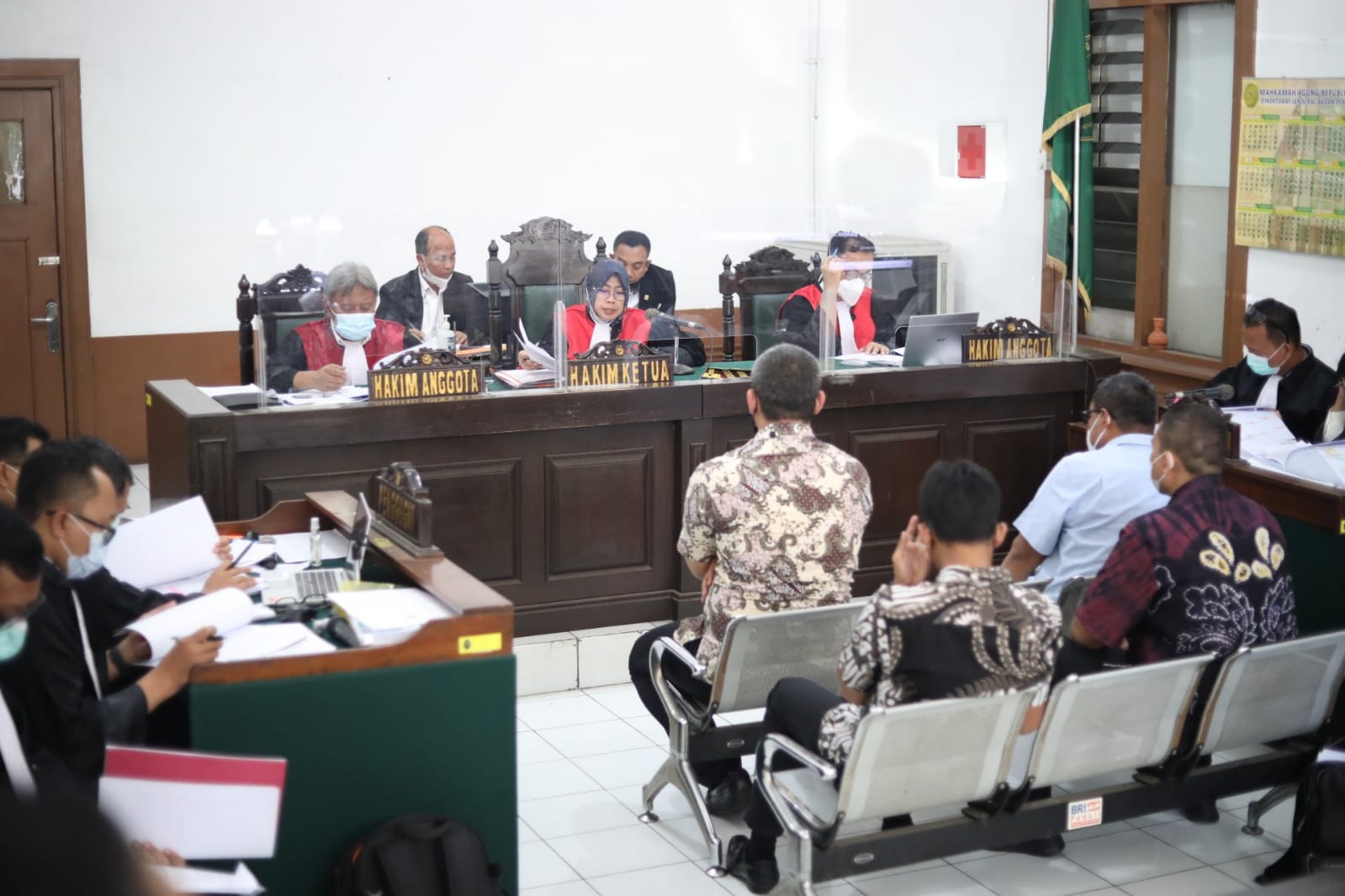 Terdakwa dugaan suap auditor Badan Pemeriksa Keuangan (BPK), Ihsan Ayatullah buka suara saat