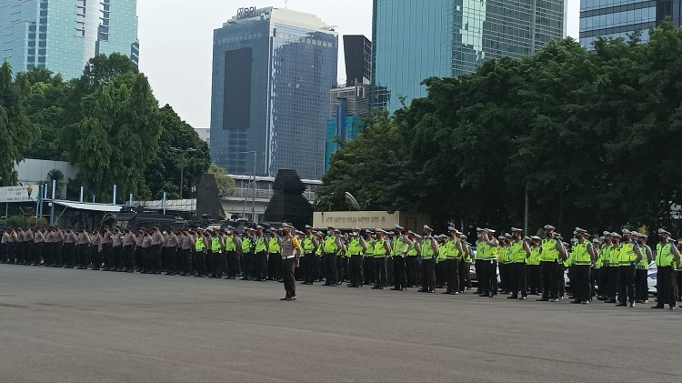 Ribuan personil polisi akan dikerahkan
