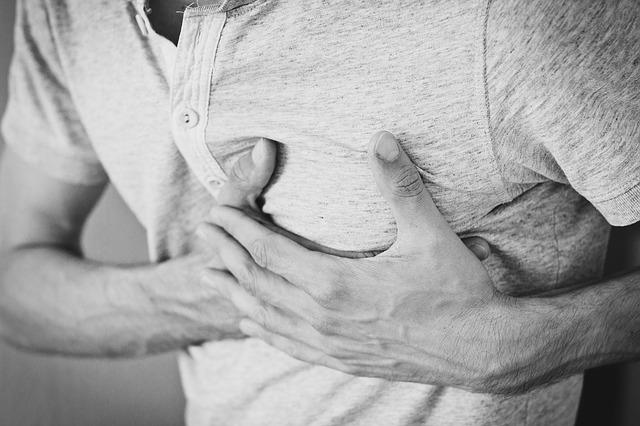Ciri-ciri Sakit Jantung yang Wajib