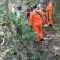 Basarnas, warga dan relawan di lokasi