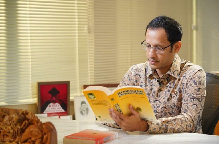 Nadiem Makarim positif Covid-19,