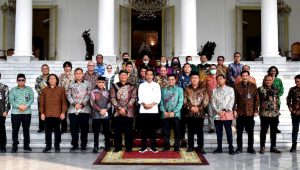 Pilpres 2024, Jokowi Minta Relawan santai