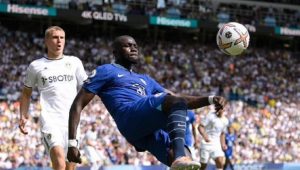 Sejarah, Leeds Tekuk Chelsea 3-0, Liga Inggris Makin Seru