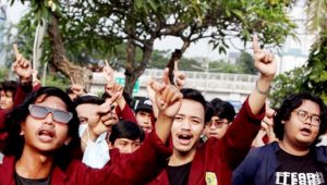 Rombak Total Sistem Pendidikan Nasional