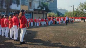 Masyarakat Tionghoa Sukabumi Gelar Upacara Bendera di Lapang Danalaga
