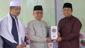 Wakil Bupati Sukabumi Launching Kampung Penghafal Al-qur’an, Serahkan Wakaf 4.000 Mushaf Al-qur’an