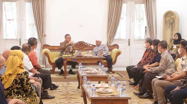 Wakil Bupati Sukabumi H. Iyos Somantri