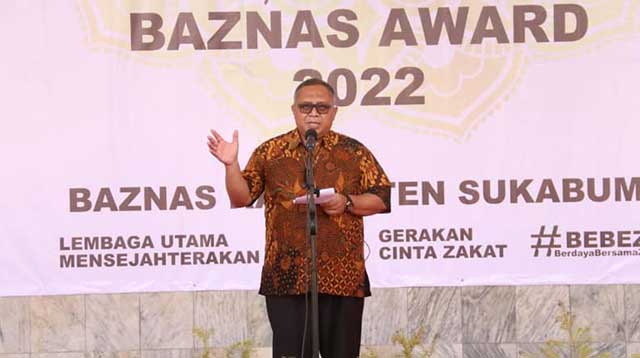 Bupati Sukabumi H. Marwan Hamami