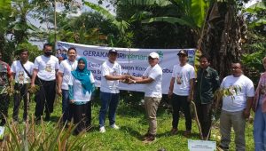 Perkuat ESG, BRI Cabang Sukabumi Tanam 5.850 Pohon Produktif di Desa Brilian Sukajaya