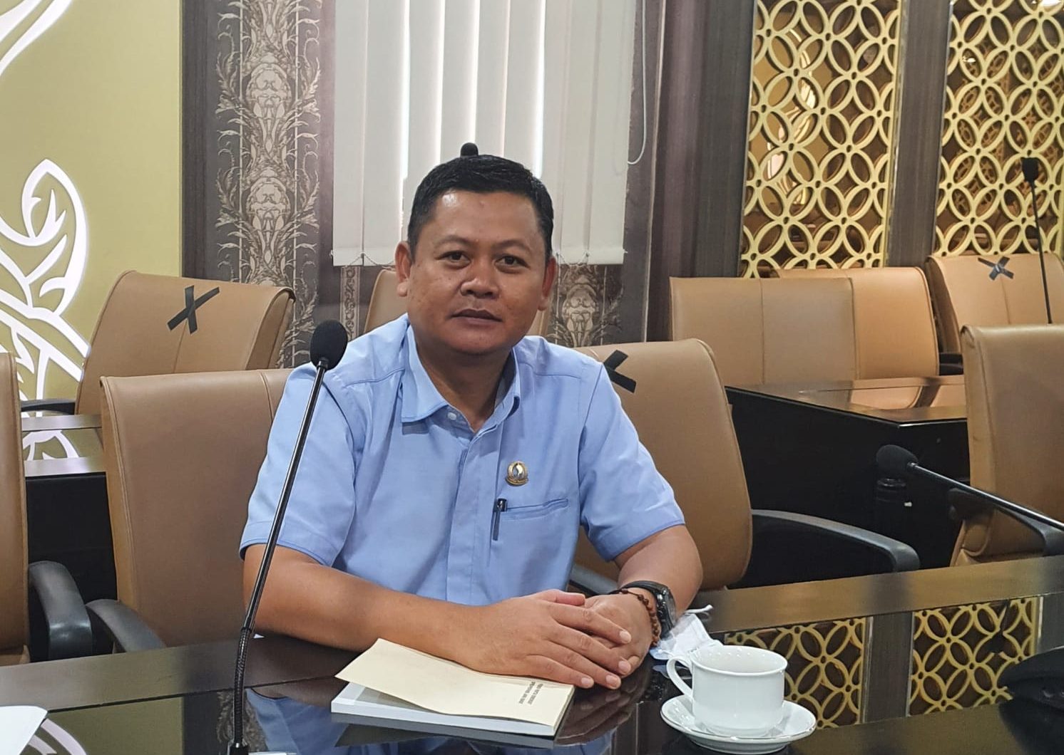 Anggota DPRD Jawa Barat dari Fraksi Partai Demokrat Hendar Darsono