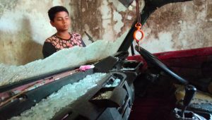 Angkot 01 Jurusan Kota Sukabumi-Sukaraja Dirusak Gerombolan Motor, Begini Kronologisnya