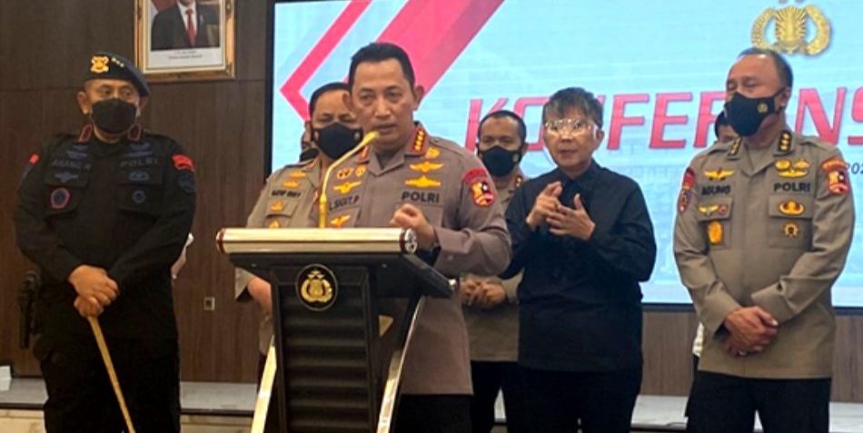 Kapolri saat konfrensi pers penetapan Ferdy Sambo