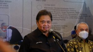 Pemerintah Luncurkan Buku Vaksinasi Covid-19, Menko Airlangga Harapkan Ini