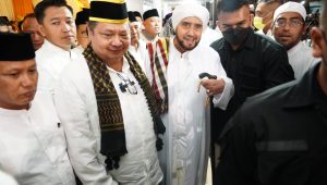 Hadiri Haul Kiai Ageng Gribig, Menko Airlangga: Ini Pesan Orang Tua dan Buyut Kami
