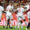 Bek Swiss Manuel Akanji melakukan