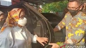 Mantan Gubernur Banten Ratu Atut Kunjungi Bapas Usai Bebas