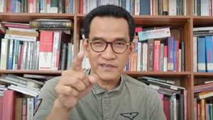 Liar, Refly Harun Analisa Kebakaran Kejagung Jadi Motif Pembunuhan Brigadir J, Sebut Mafia