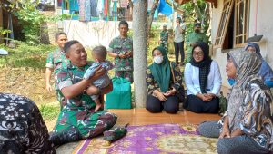 Dandim 0622 Kabupaten Sukabumi Bantu Anak Stunting Palabuhanratu dan Cikidang