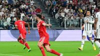 Selebrasi David Neres kiri usai mencetak gol ke gawang Juventus