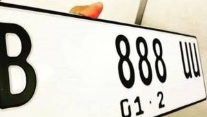 Jangan Kaget Pelat Putih Mulai Bertebaran, Diganti saat Bayar Pajak STNK