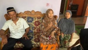 Disebut Hacker Bjorka, Hp Penjual Es Madiun Dibeli Polisi Rp5 Juta