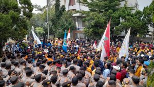 Aliansi BEM Sukabumi Desak Pemerintah Stabilkan Harga BBM