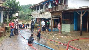 Korban Banjir Cibitung Sukabumi Butuh Bantuan