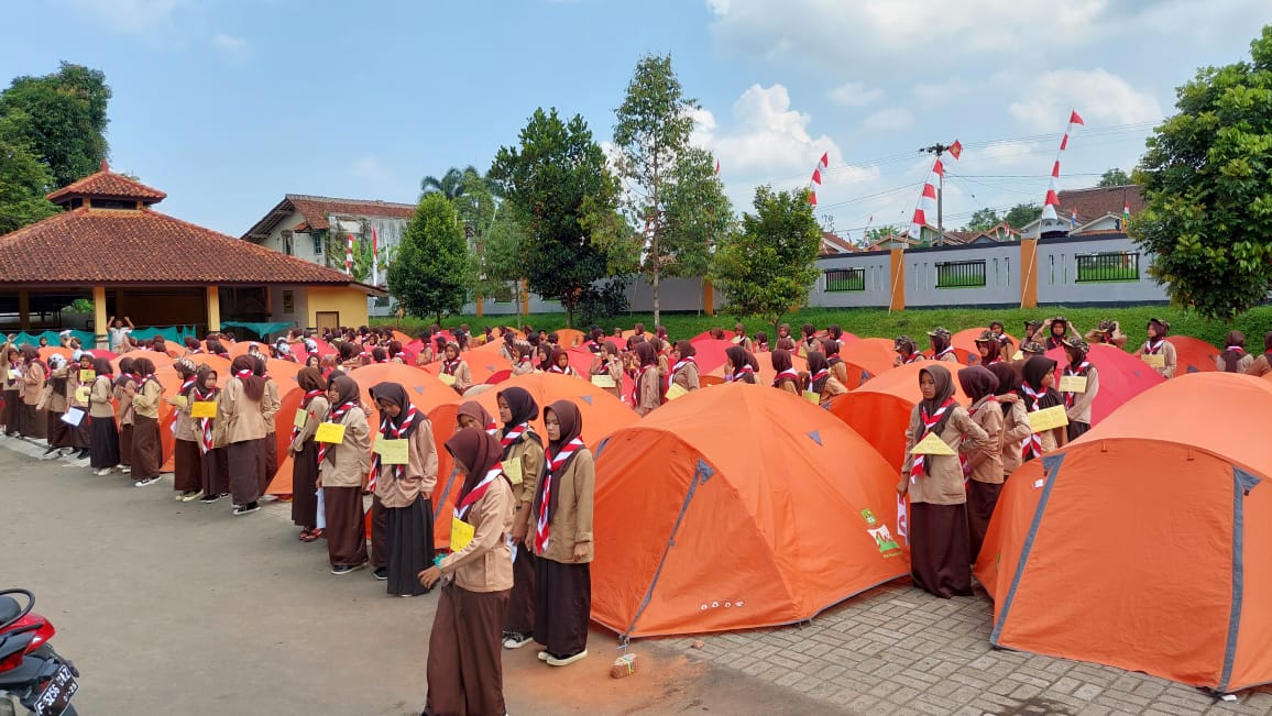 SMAN 1 Parakansalak