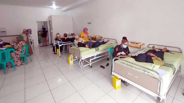 kegiatan pelayanan keluarga berencana