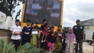 Anggota DPRD Kabupaten Sukabumi Bangun Layar Videotron Murotal Alquran di 6 Kecamatan