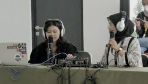 Dua Siswi SMAN 1 Sukabumi Juara 1 Siaran Radio Universitas Pasundan